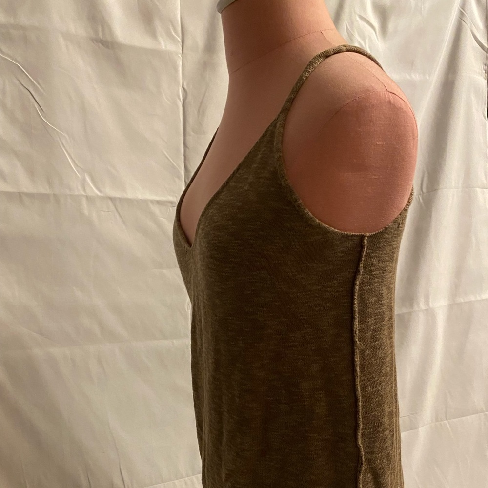 Women’s knit tank top
